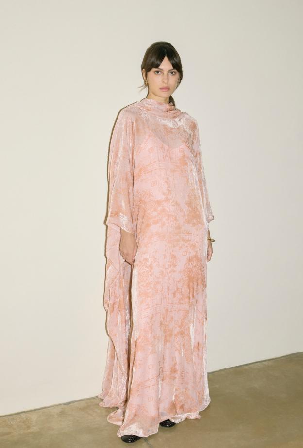 قفطان ناعم وملون من abadiaofficial