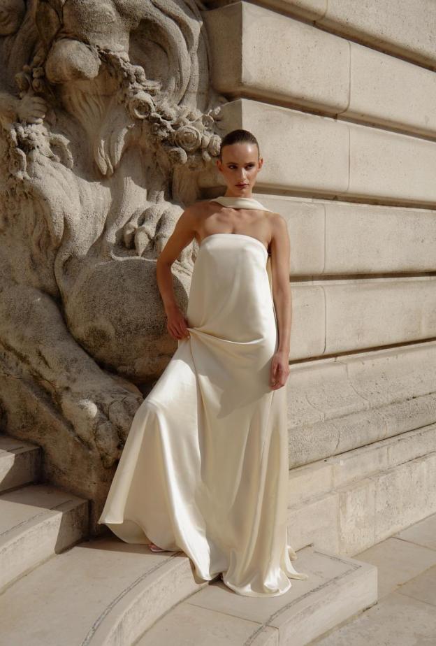 خاص "هي": علامة…NÓRA أربع شقيقات يعدن تعريف الفخامة المتاحة في المنطقة