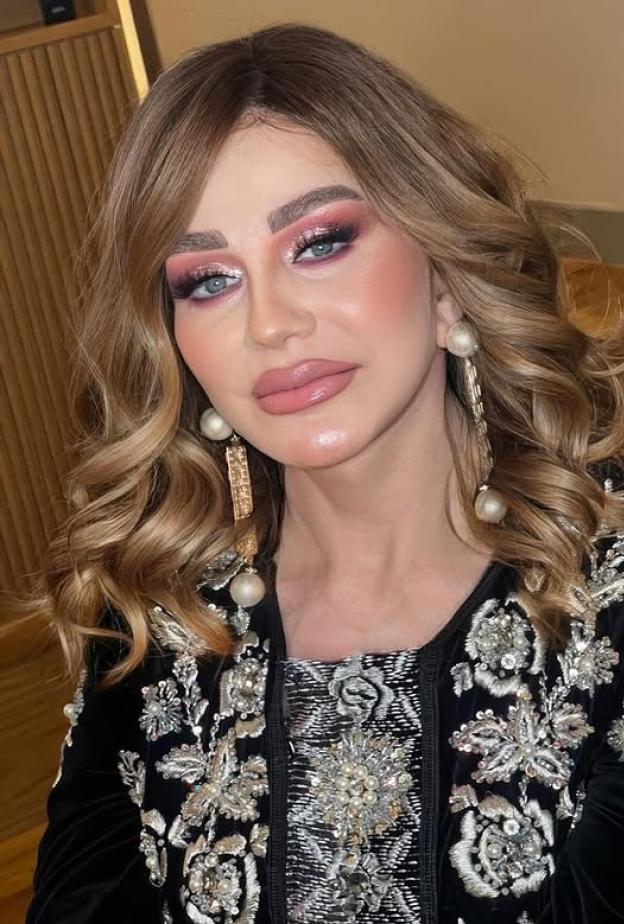 ميادة الحناوي تخطف الأنظار بإطلالة متجددة