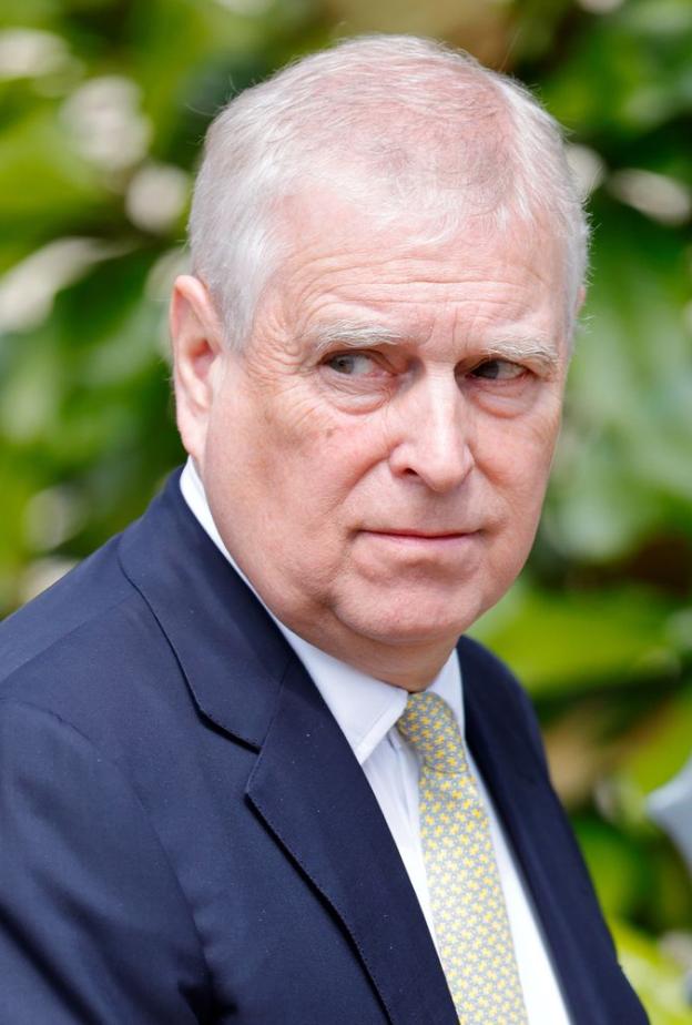 السقوط المدوي في عيد الميلاد: القصة الكاملة لاعتقال "دوق يورك" السابق