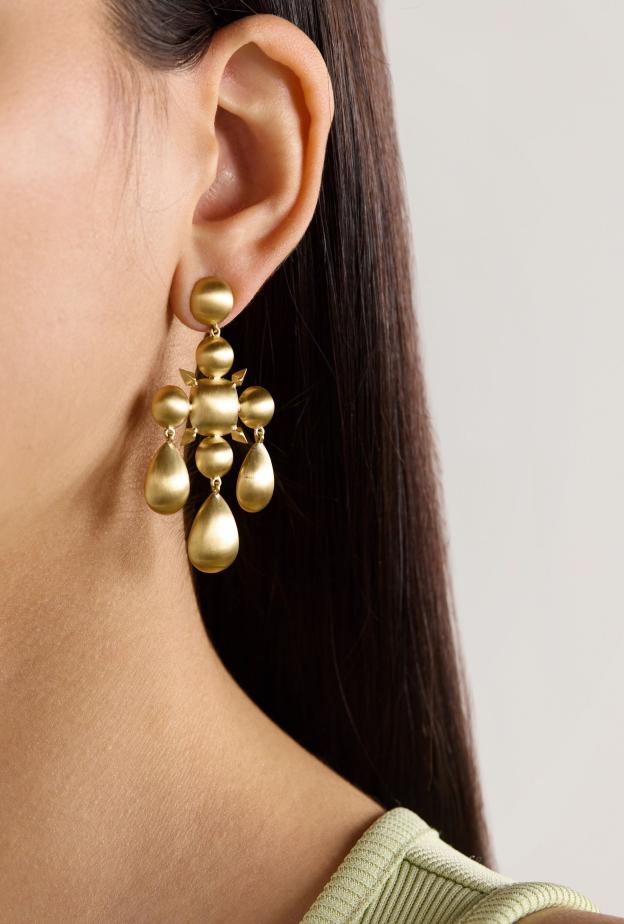 عودة المجوهرات الضخمة في سهرات رمضان 2026