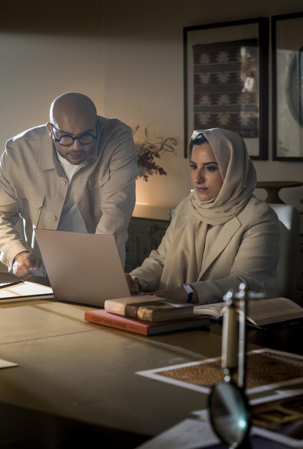 إعادة ابتكار الفن الثامن تخيّل مستقبل التصوير الفوتوغرافي في عصر يمكن فيه توليد الصور بسهولة كما يمكن التقاطها