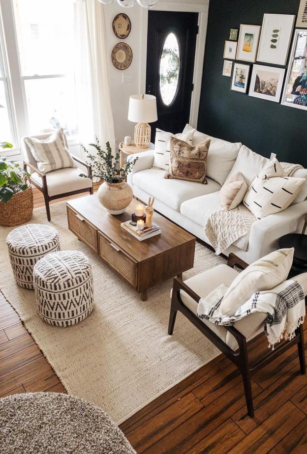 الأثاث الذي يعترض مسارات الحركة الطبيعية يجعل الغرفة تبدو مزدحمة