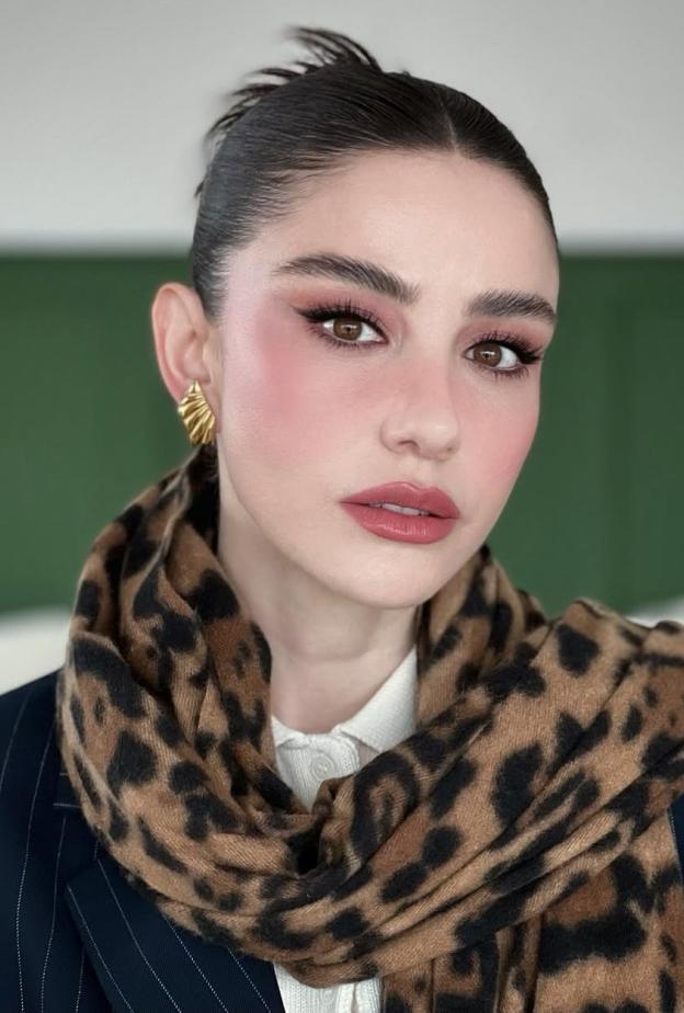 المؤثرة التركية Gamze Tekin Alp