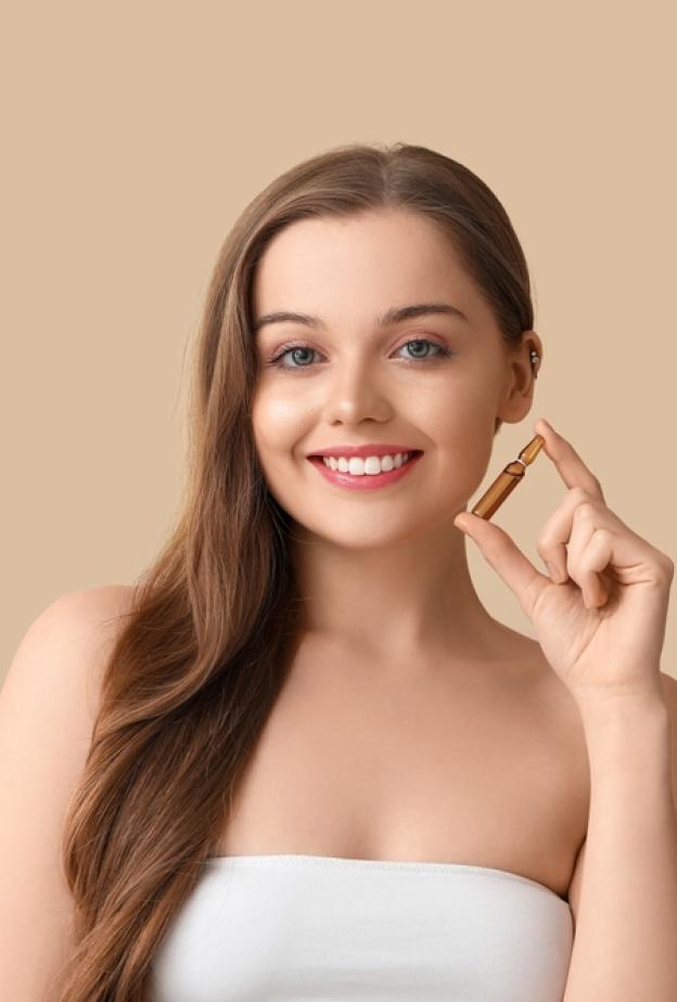 بعد الترطيب تأتي مرحلة المعالجة المستهدفة عبر السيرومات أو الأمبولات