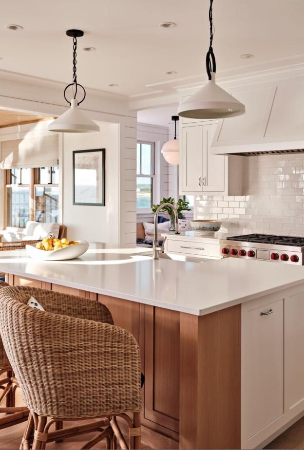 بمجموعة من الأفكار يمكنك منح مطبخك الإحساس بالفخامة