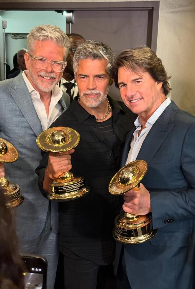 توم كروز يحصد جائزة أفضل ممثل