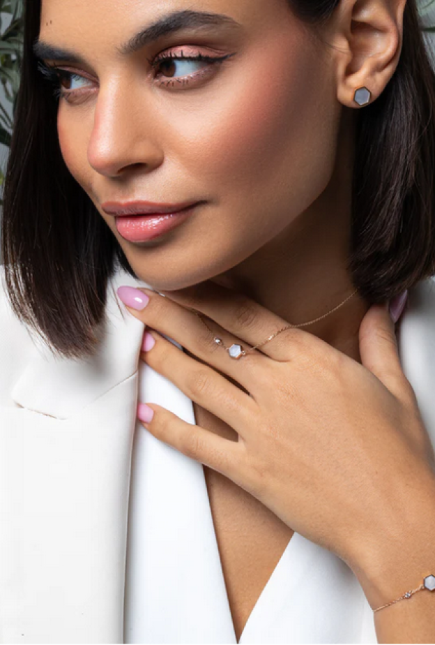 سوار وتشوكر من دار  Lana Al Kamal