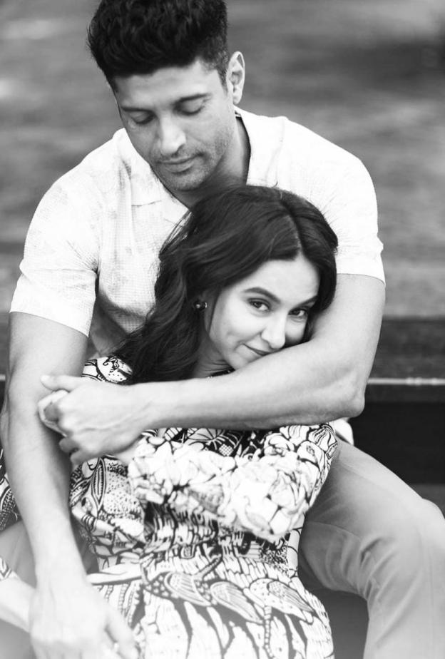 شيباني دانديكار Shibani Dandekar