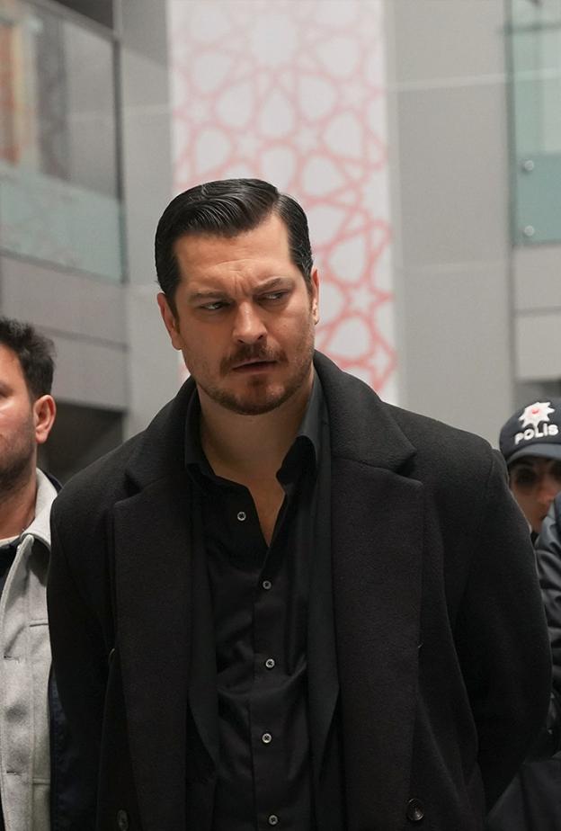 مسلسل هذا البحر سوف يفيض