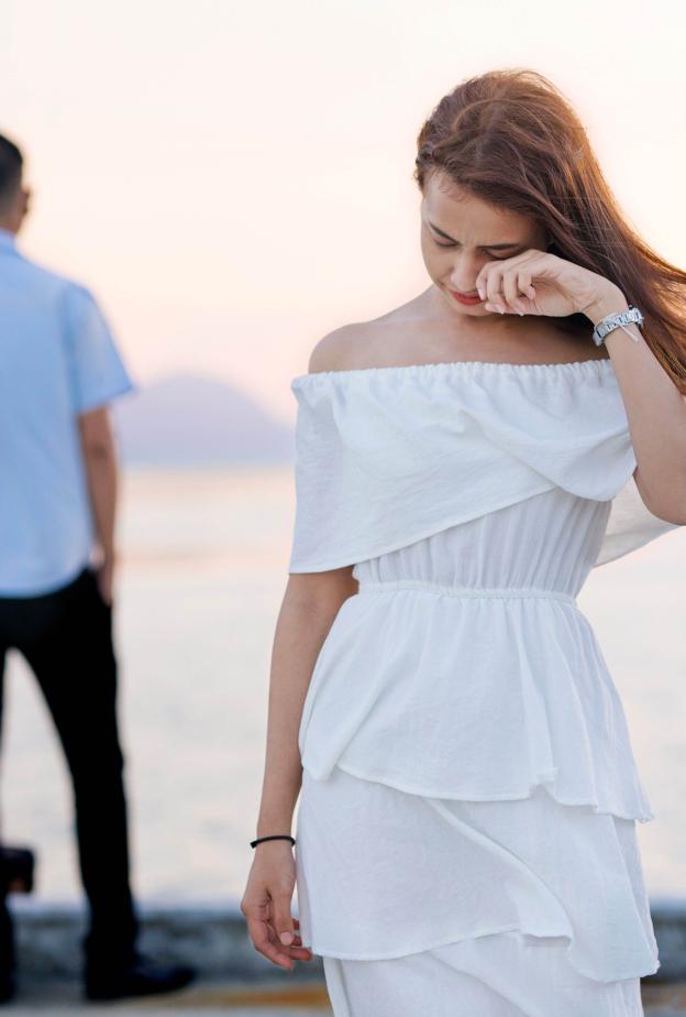 لا يزال يفكر فيك رغم عدم التواصل 