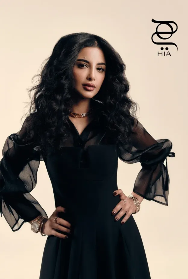 لمي الكناني نجمة غلاف هي