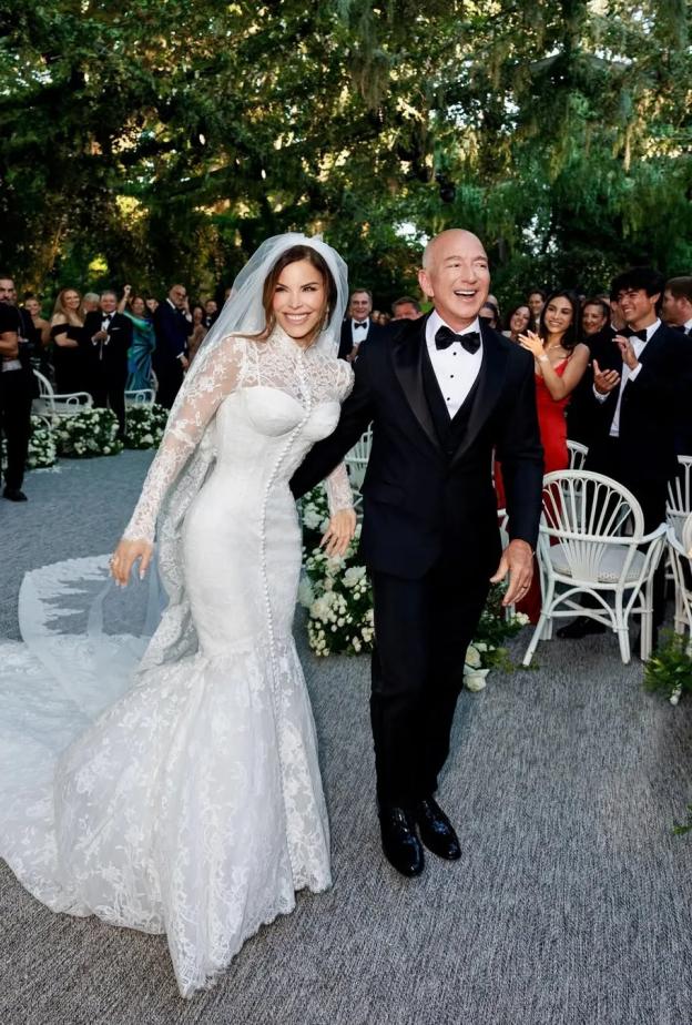 مأدبة الزفاف الإيطالية الفاخرة لجيف بيزوس Jeff Bezos ولورين سانشيز Lauren Sanchez