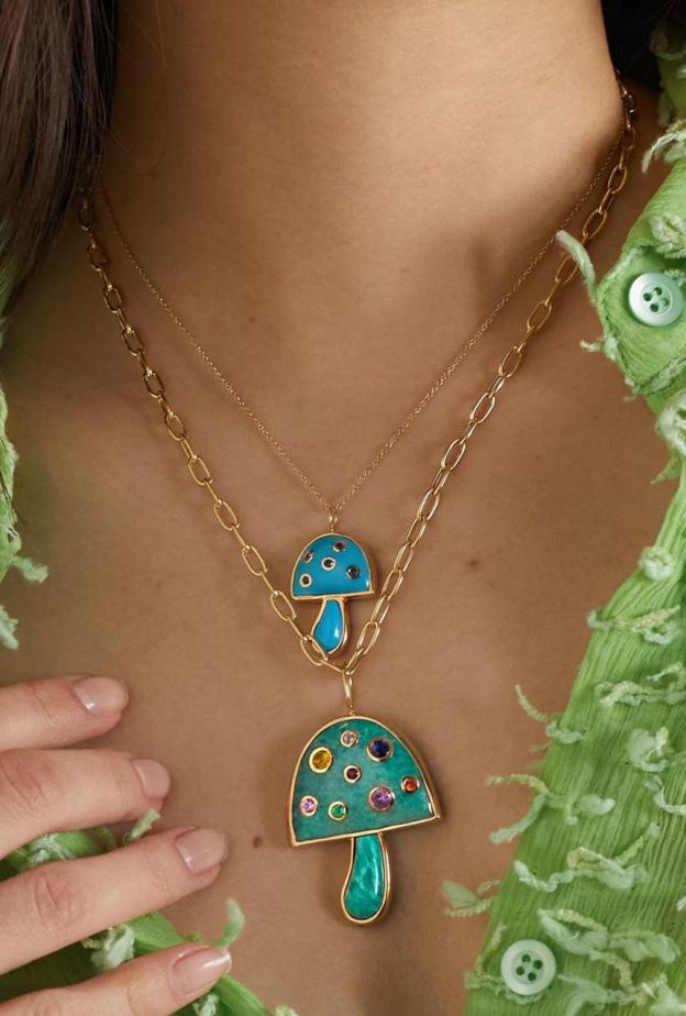 مجوهرات أحجار كريمة ملونة نابضة بالحياة لإطلالتك الربيعية المشرقة