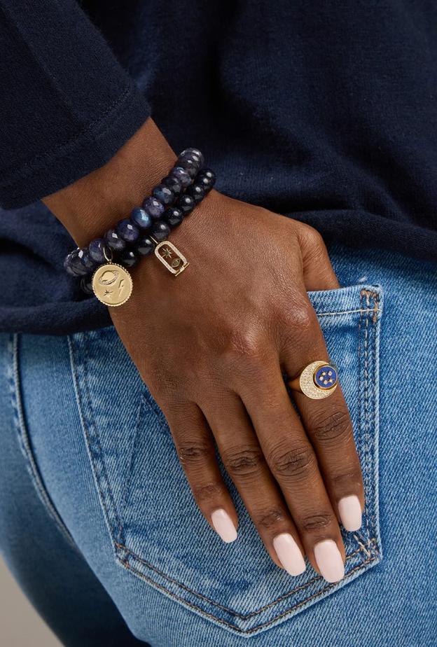 مجوهرات اللازورد لإطلالة مستوحاة من سماء رمضان