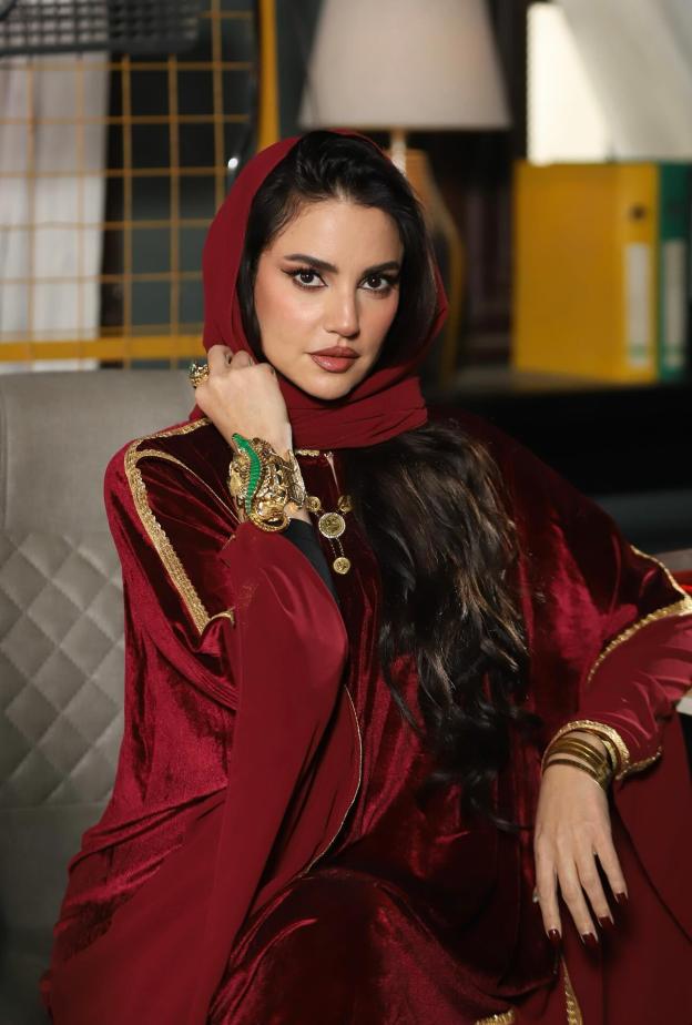 مقارنة بين إطلالات مجوهرات بطلات مسلسل علي كلاي