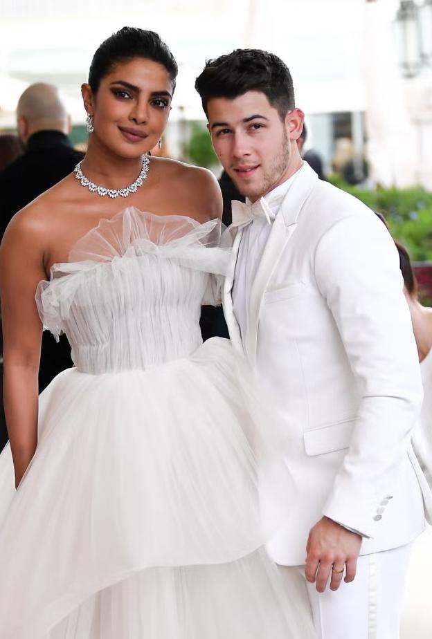 نيك جوناس Nick Jonas وبريانكا تشوبرا Priyanka Chopra
