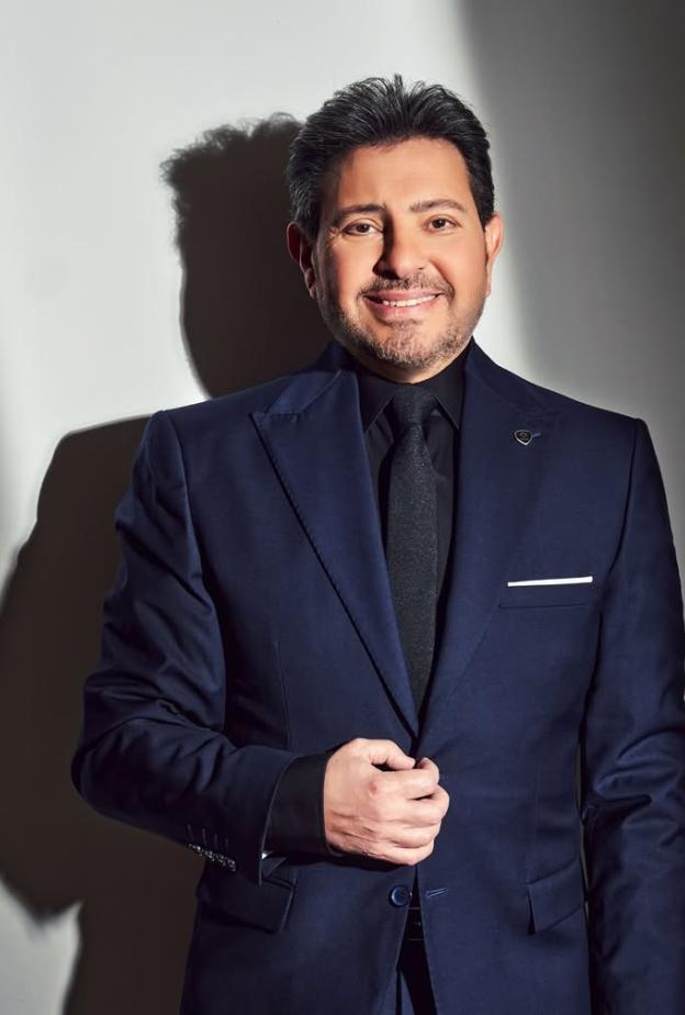 هاني شاكر يغادر المستشفى