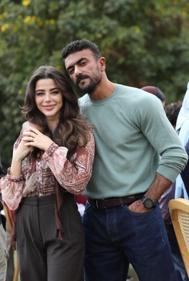 يارا السكري وأحمد العوضي