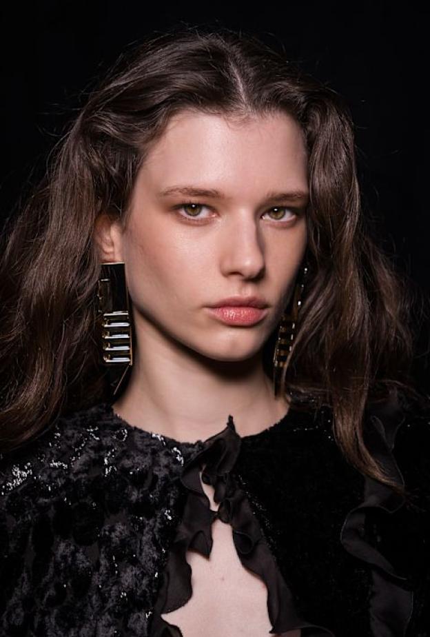 العناية بالشعر في عيد الفطر