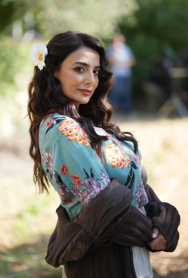  إطلالات نانسي خوري الجمالية: بين واقعية "زينة" في مسلسل "مولانا" إلى مكياجها العصري
