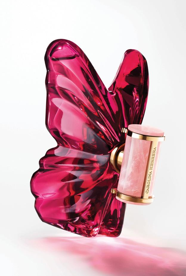 رحلة الحواس العطرية .. نفحات جديدة من الفاكهة الزهرية إلى العنبر الغني