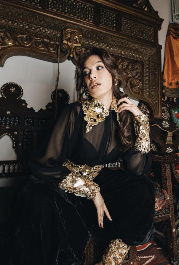 لترايون: عندما يتحوّل الإرث العسكري إلى أناقة أنثوية معاصرة