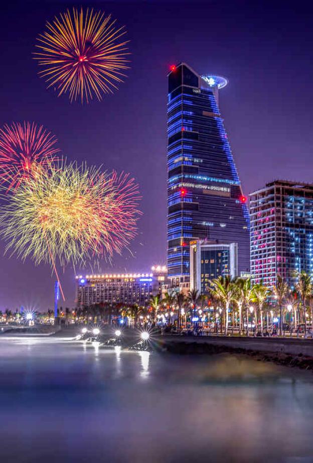 احتفال وثقافة واستجمام.. بهجة العيد في ربوع السعودية