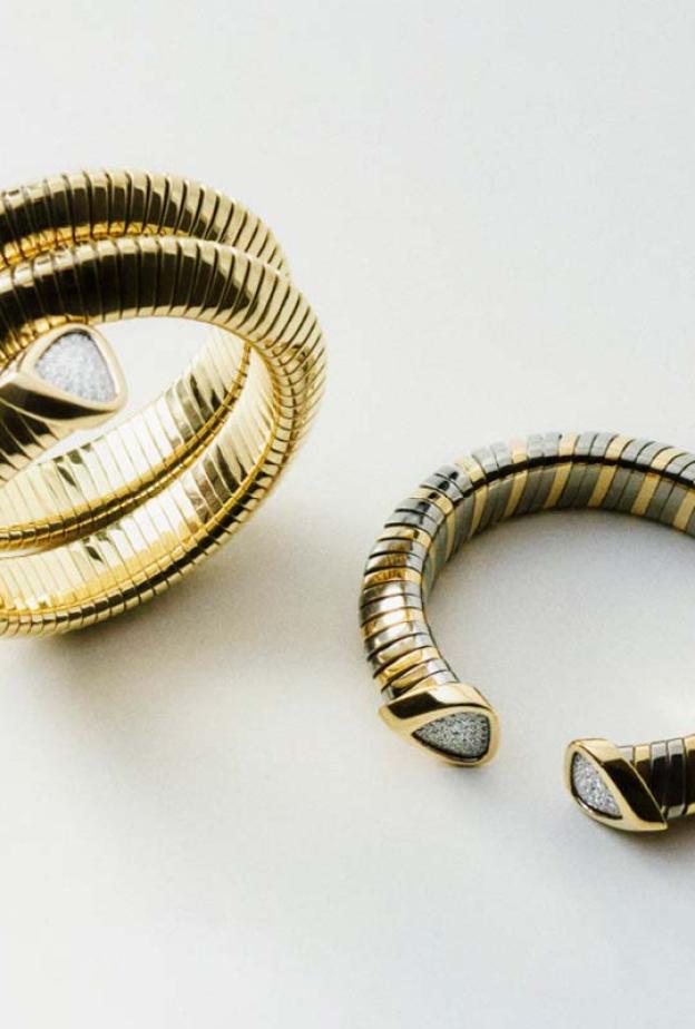 دليل هدايا المجوهرات الراقية لعيد الأم 