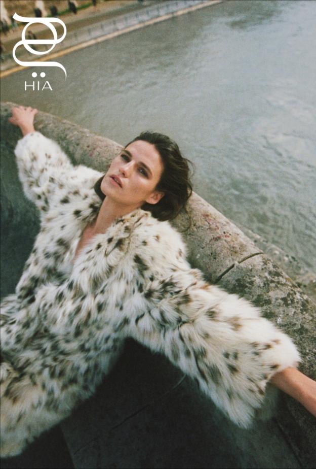 ‏"رومانسية التمرّد"... جلسة تصوير خاصة بـ"هي"‏