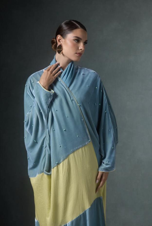  5 اقتراحات لتفاصيل تصنع الفرق في مفهوم العباءة الاحتفالية