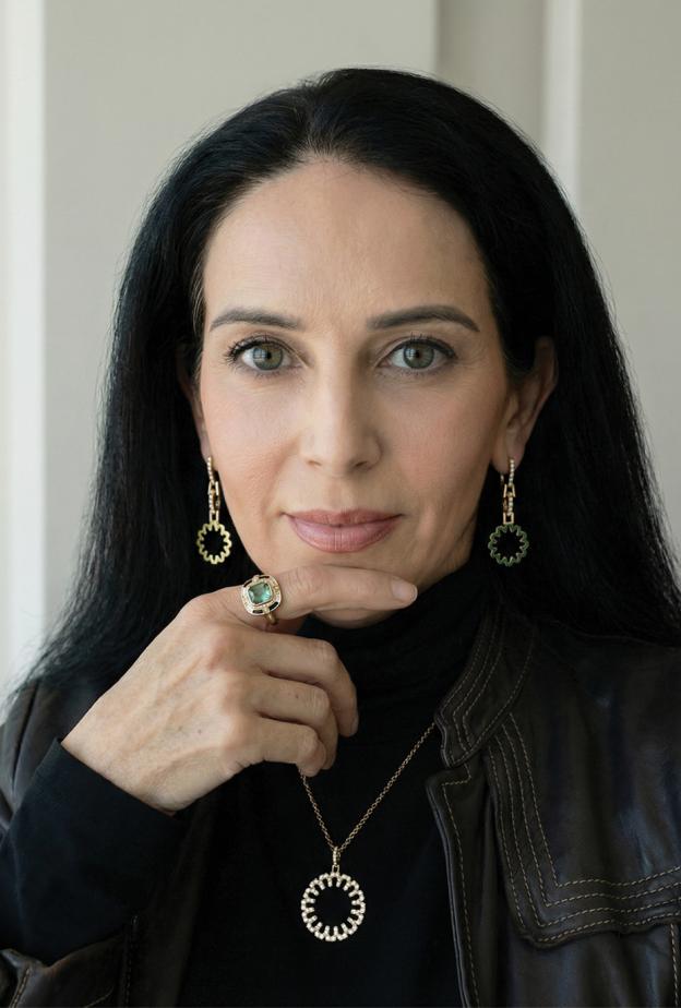 ‏"دوناتا أندرلوني" ‏DONATA ANDERLONI