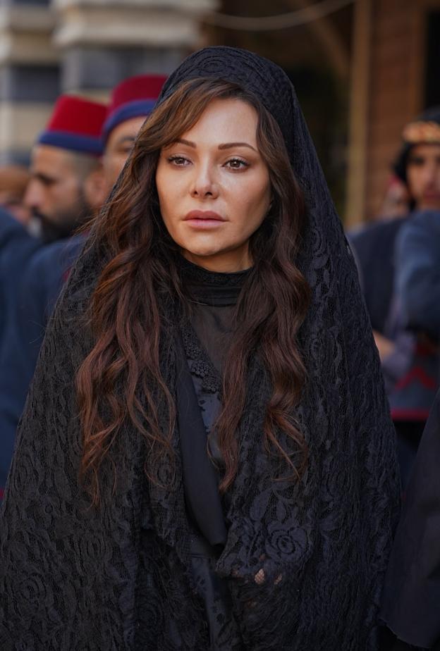 نادين تحسين بيك 