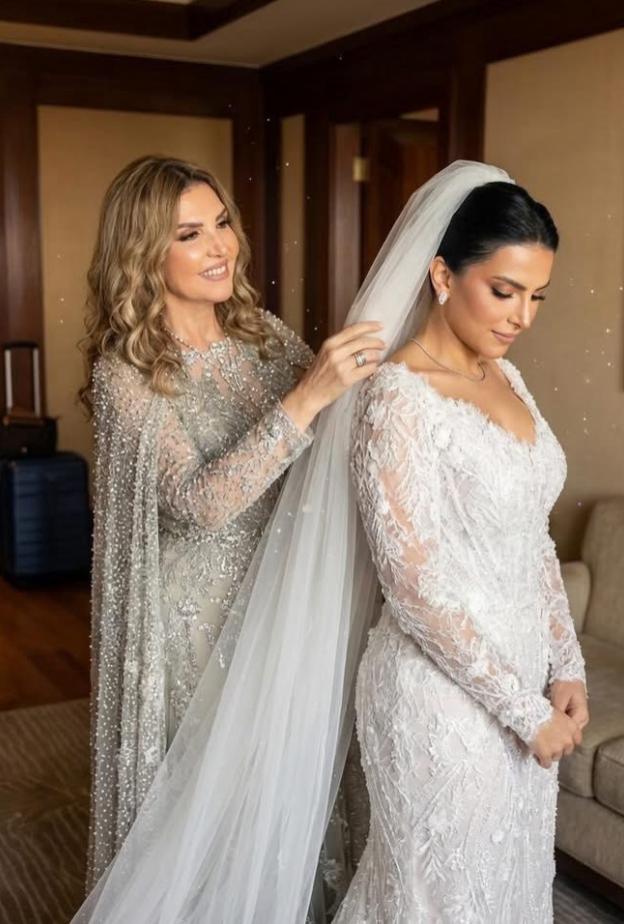 من زفاف همسة ابنة نادية مصطفى