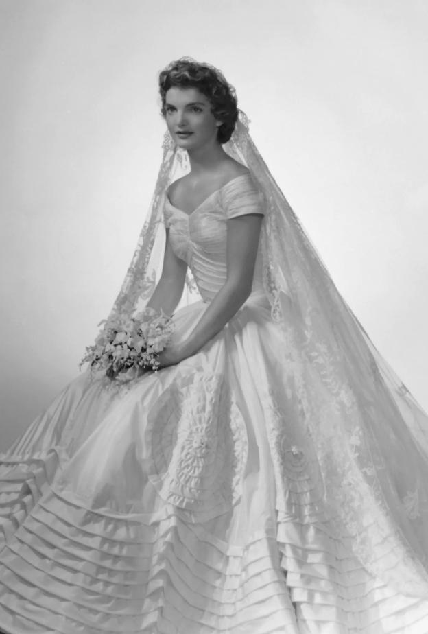 جاكلين لي بوفير جاكي كينيدي Jacqueline Lee Bouvier Jackie Kennedy، ١٩٥٣