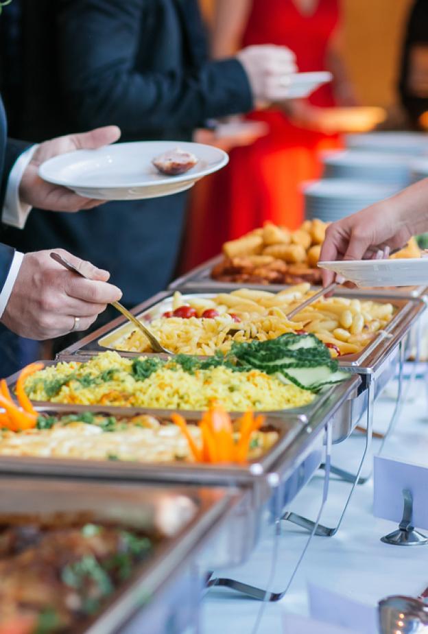 قائمة طعام الزفاف المثالية