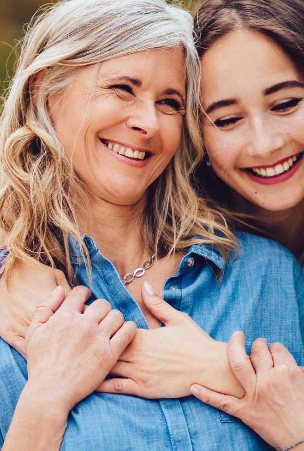 أجمل عبارات التهنئة لعيد الأم رسمية