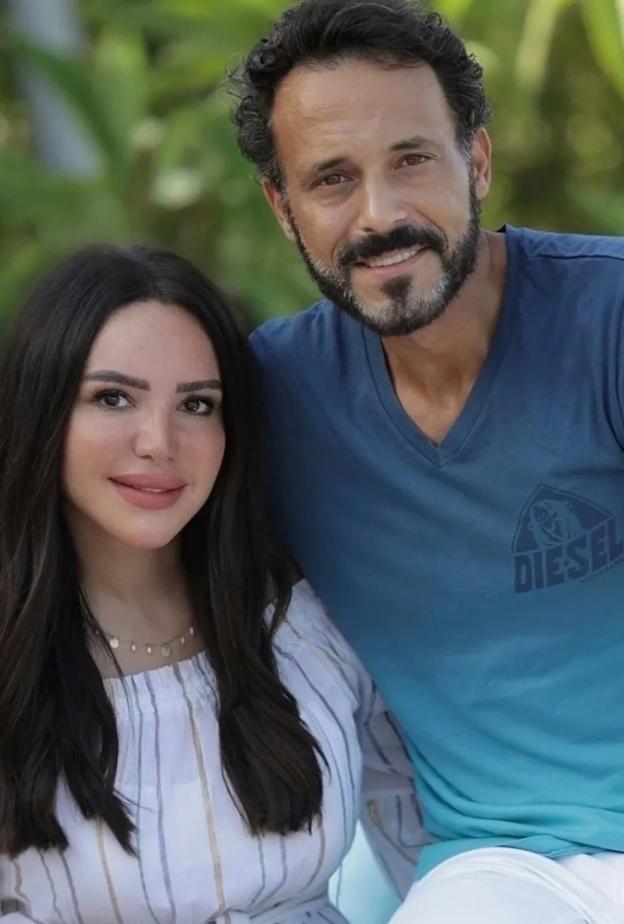 إنجي علاء ويوسف الشريف