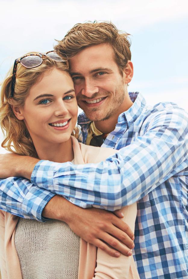 احذري التعلق العاطفي وافهمي طبيعة العلاقة بينكما هل هي صداقة أم حب