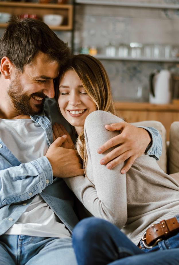 اعرفي إلى أي نمط من أنماط التعلق الأربعة تنتمين