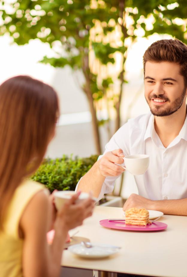 اعرفي السر وراء الرجال الذين يخافون الالتزام احمي قلبك