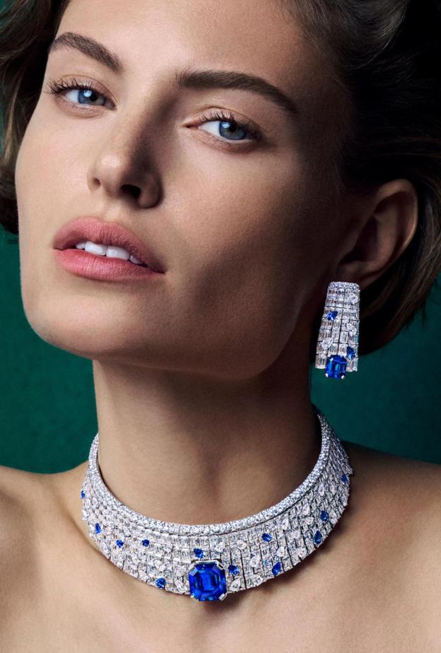 الأحجار الكريمة الزرقاء فخامة لا مثيل لها في عالم المجوهرات