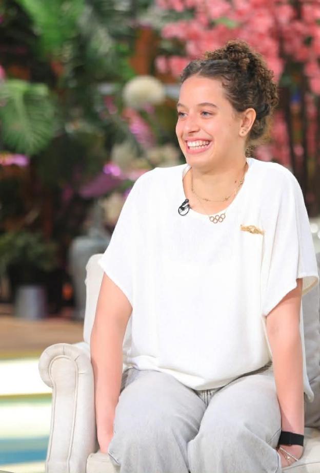 رحلة صعود هنا جودة مع لعبة تنس الطاولة