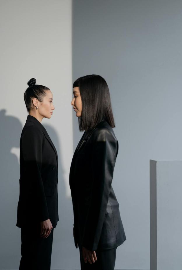 فن الحضور ثورة صامتة، وإعلان استقلال عن ضجيج العالم بهذه المهارات