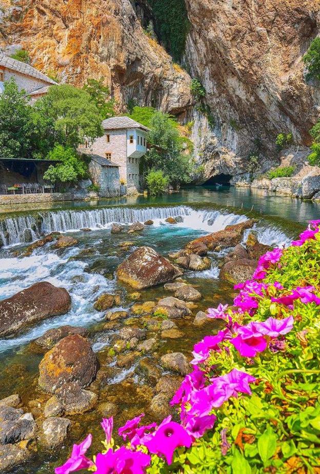 فقط في البوسنة والهرسك يمكنك قضاء سياحة ربيعية فاخرة