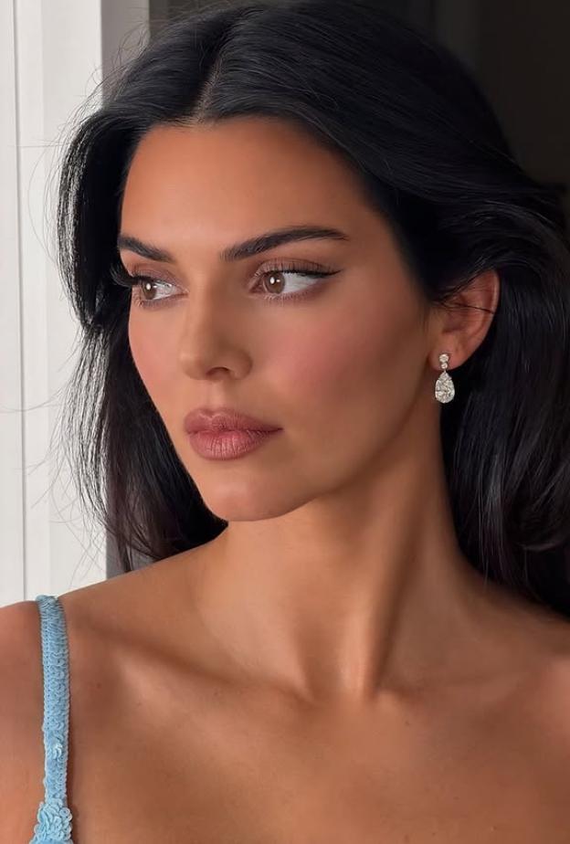 كيندال جينر صورة من حسابها على انستغرام