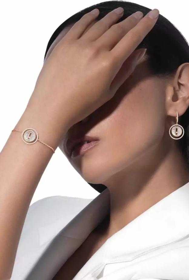 اللؤلؤ: سرّ البريق الهادئ في عالم الأحجار الكريمة