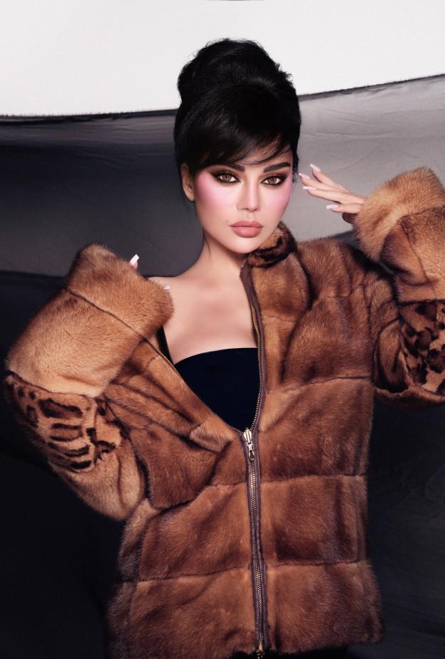 مجوهرات هيفاء وهبي المرصّعة بالأحجار الكريمة