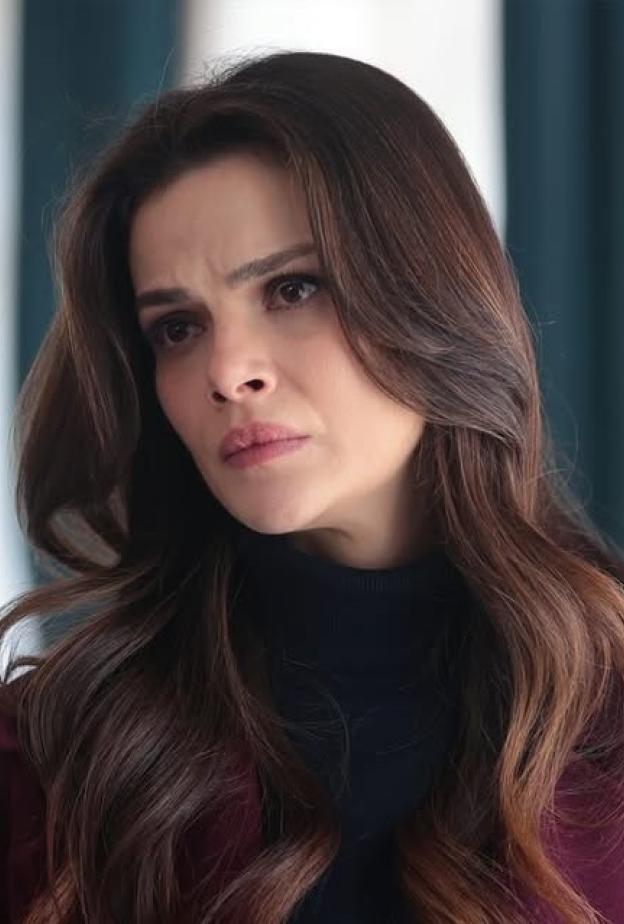 مسلسل "المدينة البعيدة Uzak Şehir" 