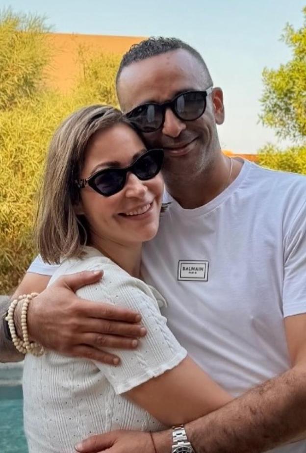 منة شلبي وزوجها